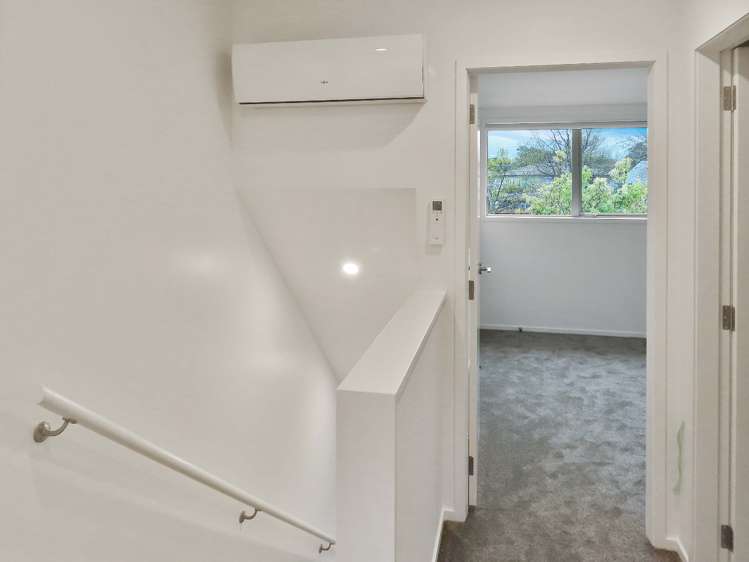 4/29 Waiwhetu Road 1369_5