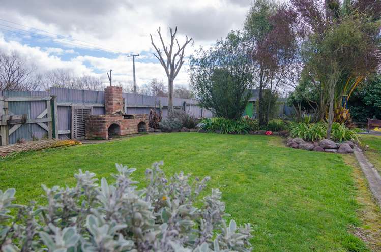 128 Oxford Street Masterton_18