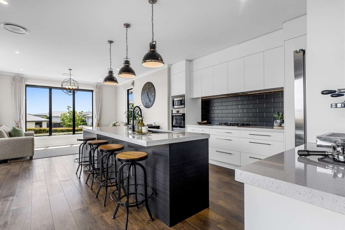 10 Benmore Crescent_3