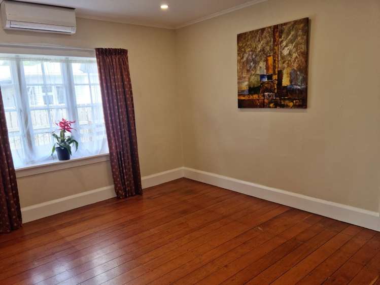 61 Owen Street Belmont_6