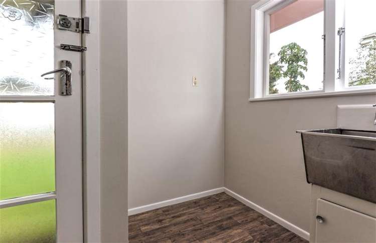 3 Taupo Street Green Bay_8