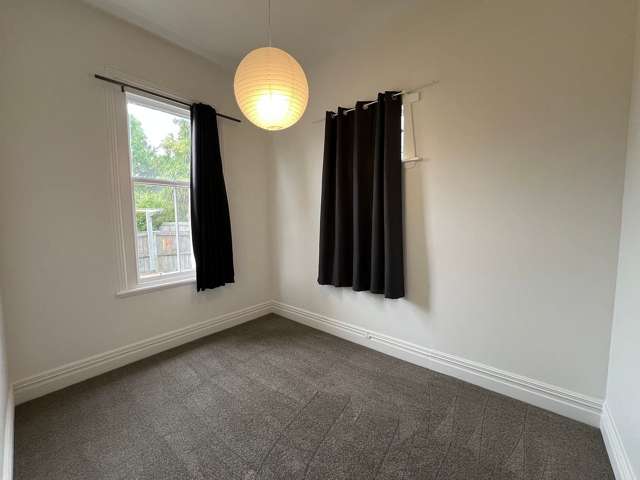 Recently renovated One Bedroom Unit