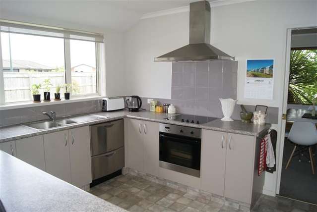 2 Avening Close Blenheim Central_4