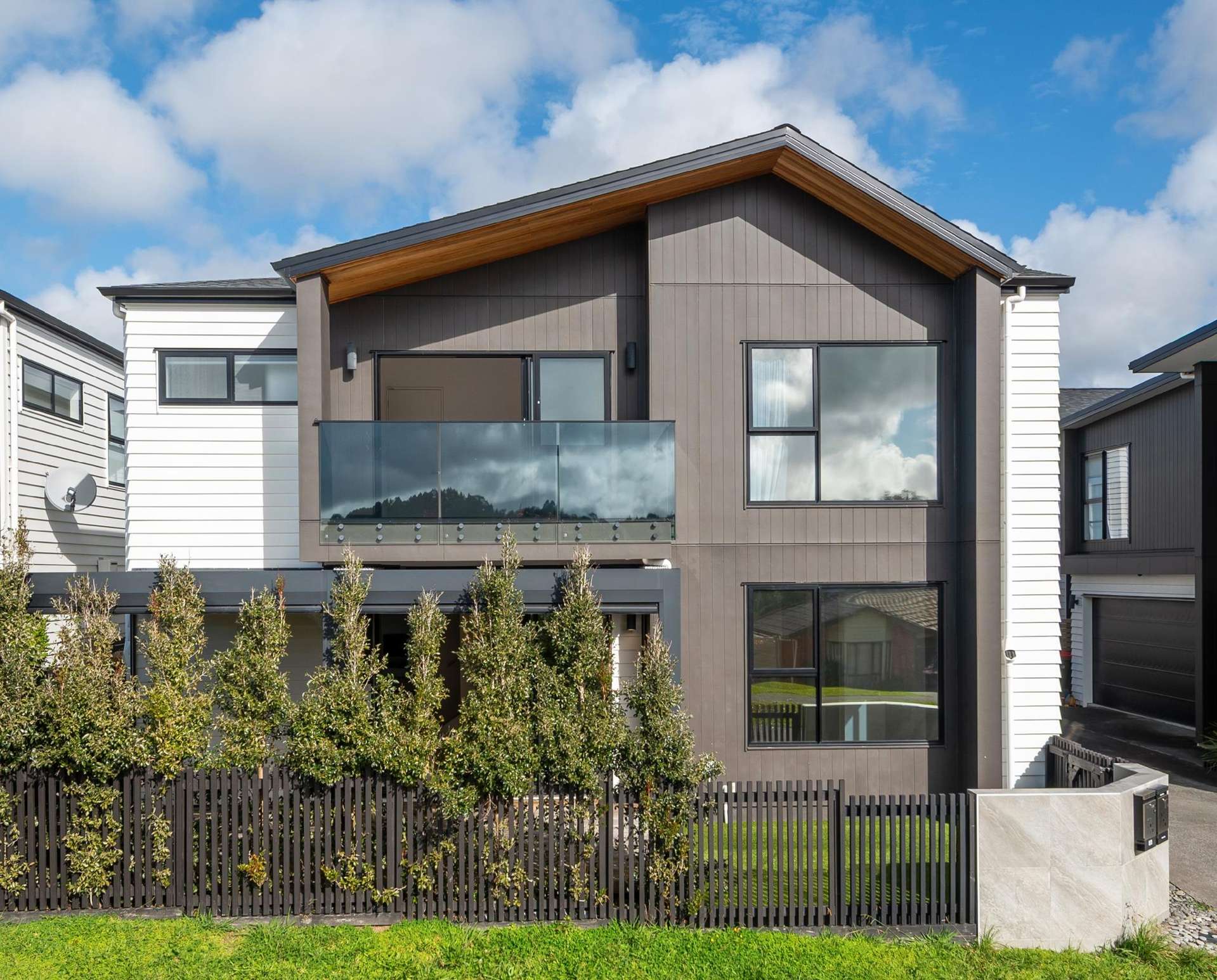 1D Lemon Grove Lane Greenhithe_0