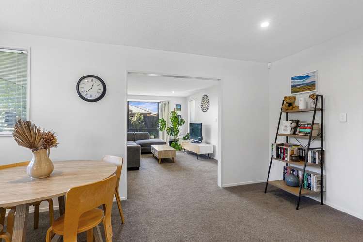 2/119 Withells Road_3