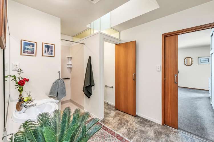 1/30 High Street Leeston_10