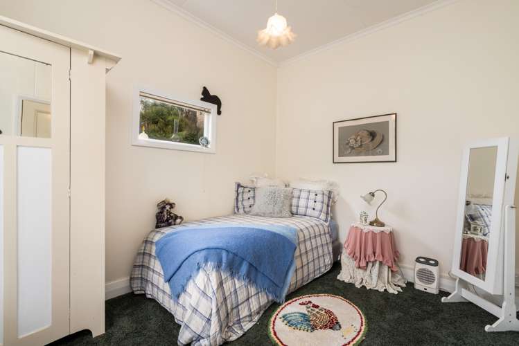 82 Glen Road The Glen_10