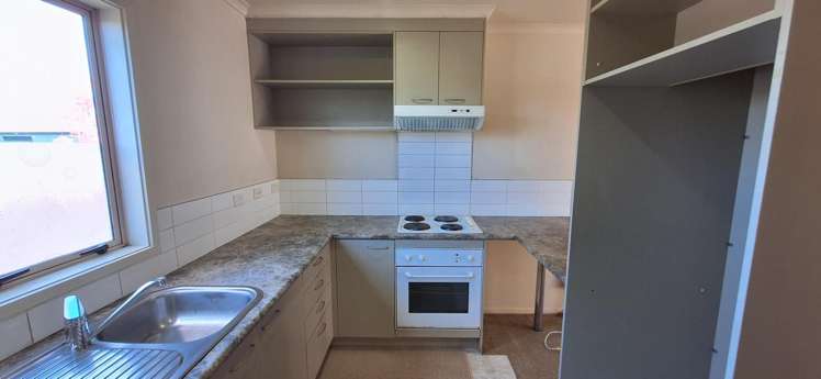 4/51 Henderson Valley Road 11401_5