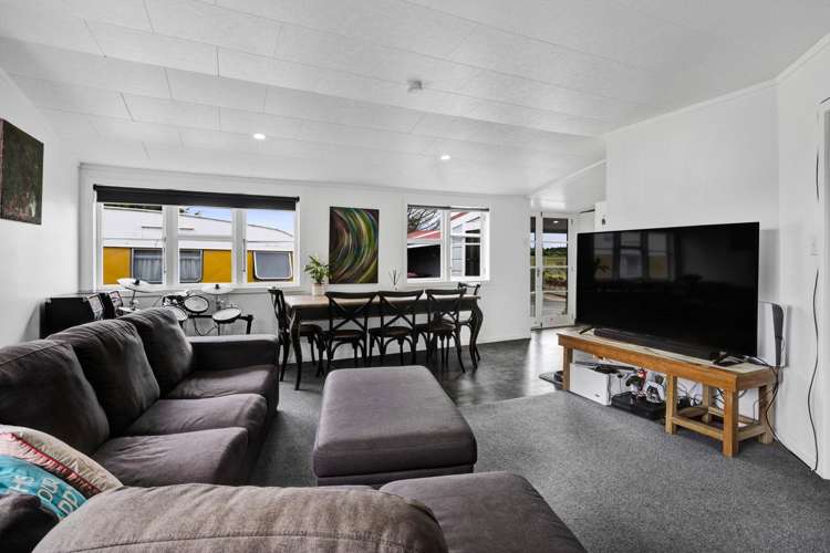 6 Egmont Street Normanby_1