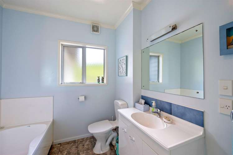 52 Bay Vista Drive Pohara_10