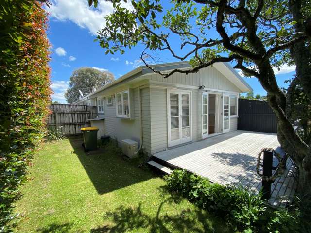 3/15 Thornton Road Milford_4