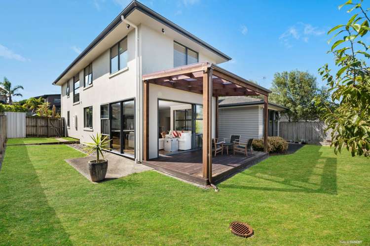 9 Oak Bark Drive Schnapper Rock_15