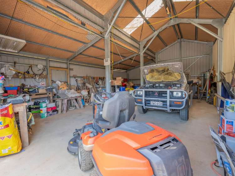 223 Coutts Road Marokopa_9