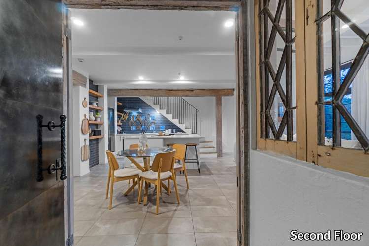 1/25A Lake Road Devonport_12