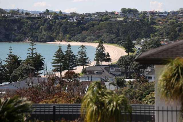 Bucklands Beach: What it costs to kick back on Auckland's Riviera