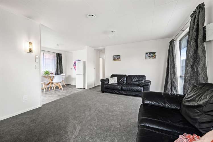 2/4 Armilla Lane Hei Hei_3