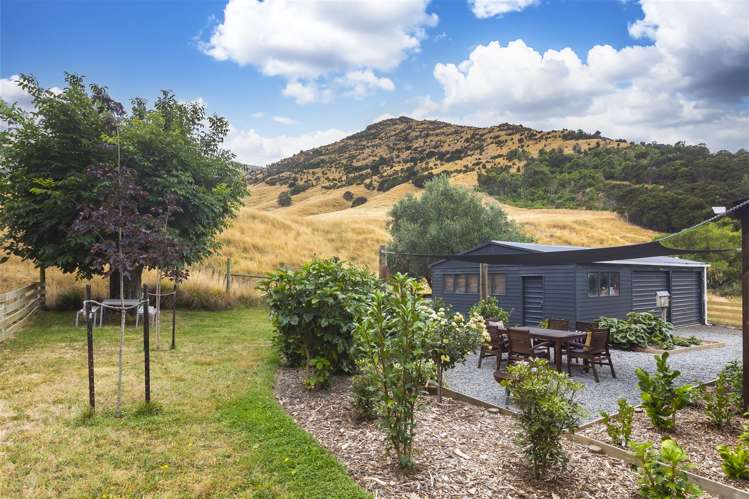 3883 Christchurch Akaroa Road Little River_17