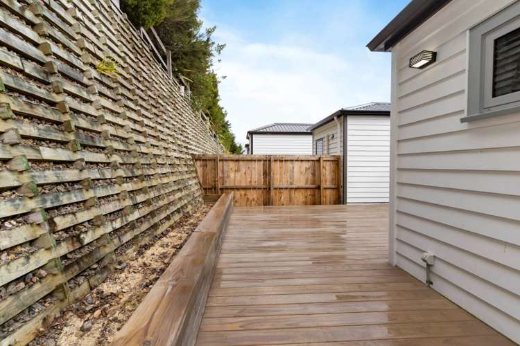 82 Joseph Street Flat Bush_23