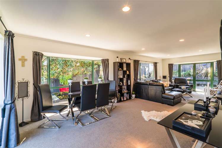 2/23a Vincent Street Howick_21