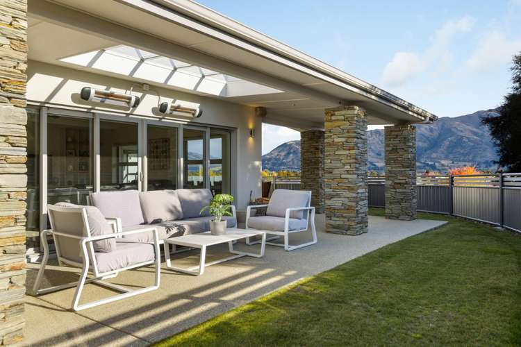 102A Rob Roy Lane Wanaka_11