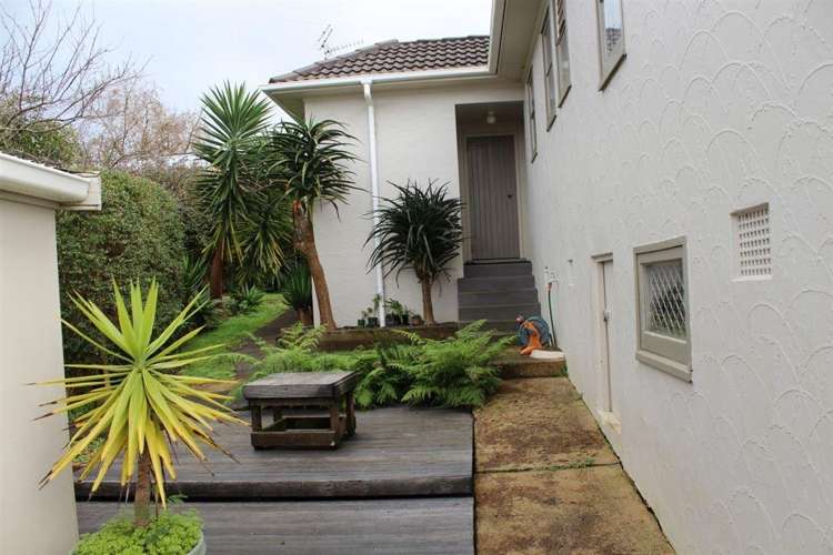 50 Waiohua Road Greenlane_3