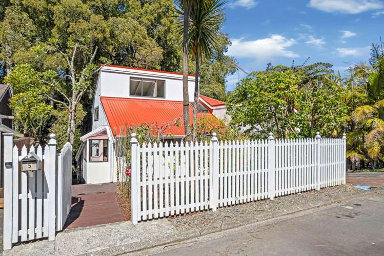 1/5 Wyvern Place Glenfield_19