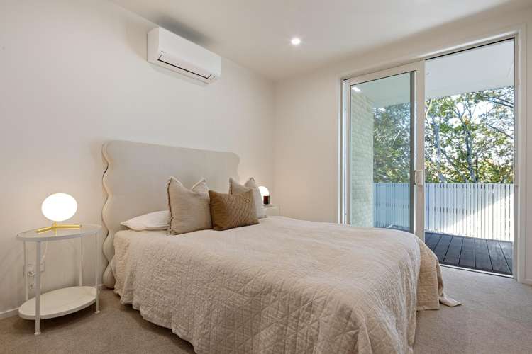 2/2 Woodstock Road Fairfield_14