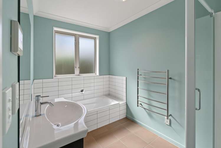 10 Railway Terrace Templeton_19