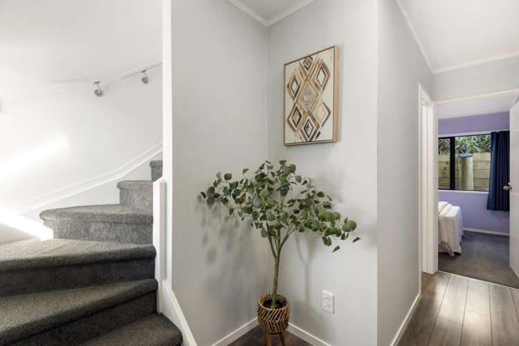 2/8 Flynn Street Birkdale_13