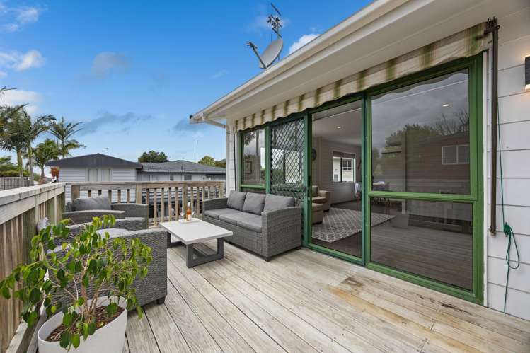 2/103 Cook Street Howick_15