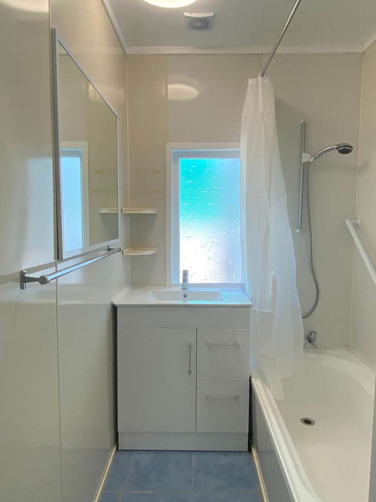 1/6 Thornton Road Milford_6