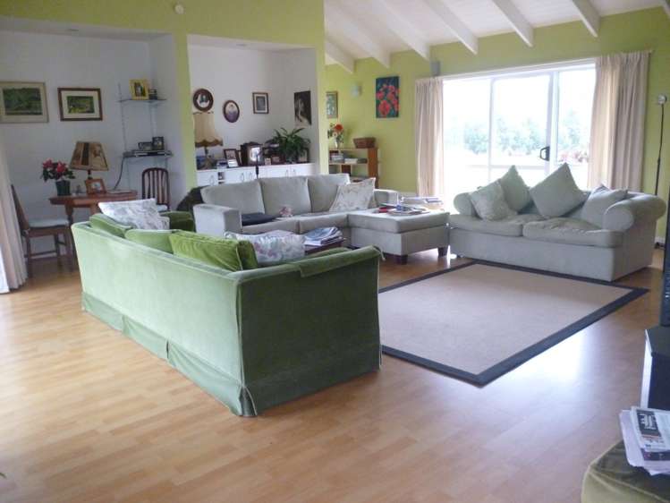 67 Motu Road Kumeu_20