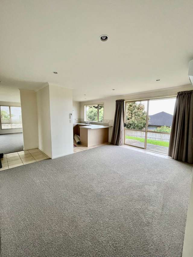 83 Grovenor Drive Orewa_2