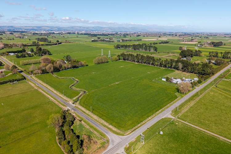 1040 Roberts Line Bunnythorpe_19