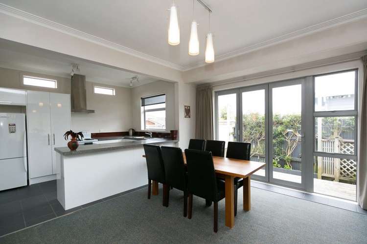 40 Robe Street New Plymouth Central_17