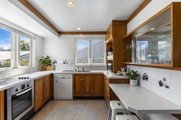 100 Kiwi Road Point Chevalier_10