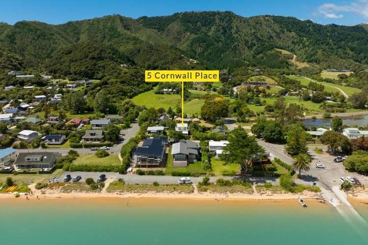 5 Cornwall Place Tata Beach_21