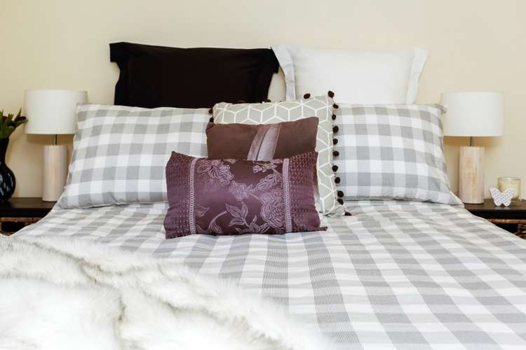 22 Carol Lee Place Albany Heights_16