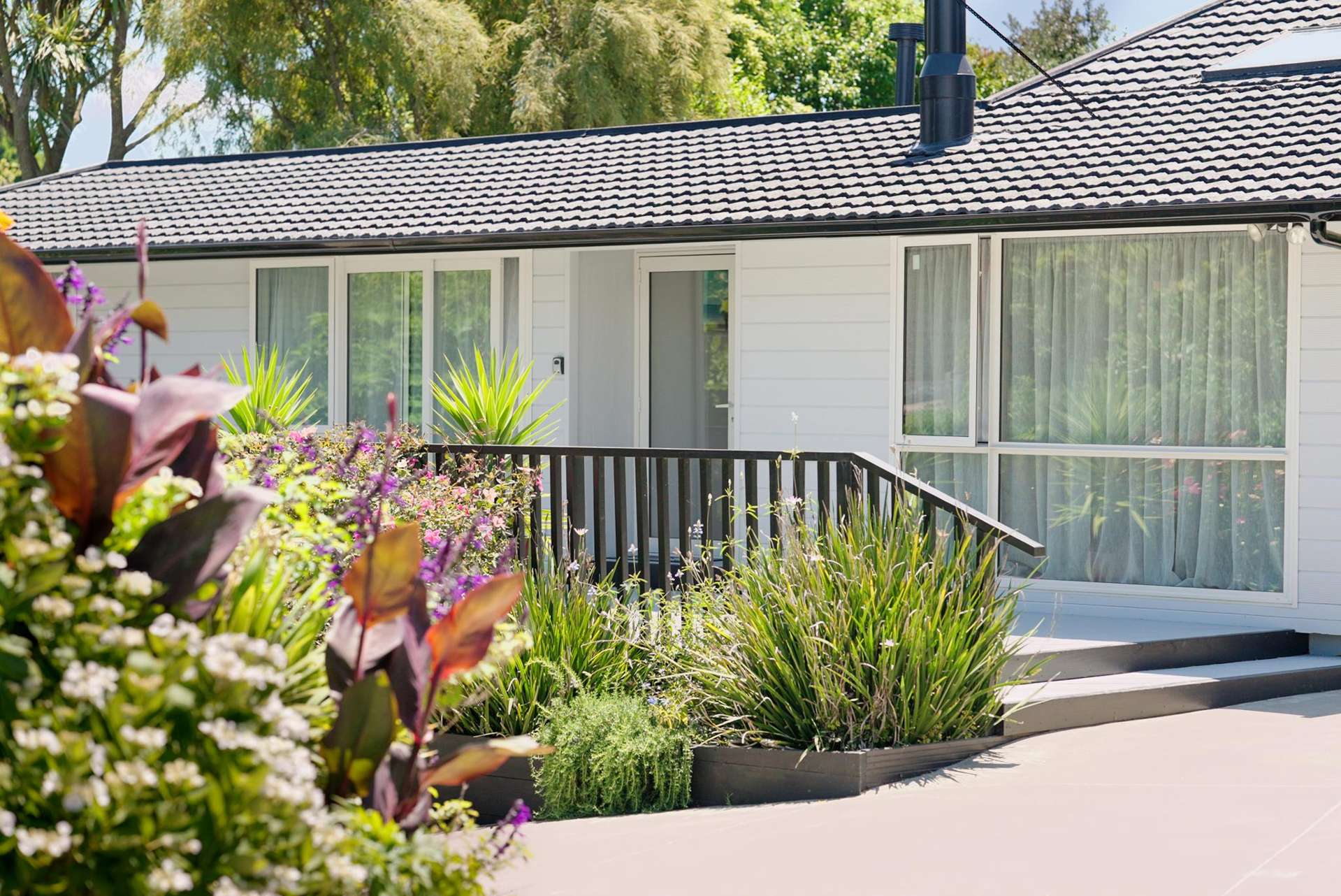 15 Tiromoana Road Raumati South_0