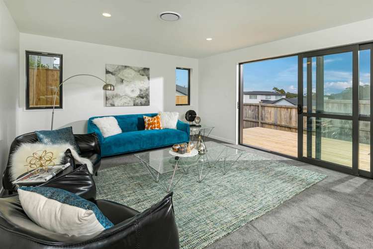 19 Tautoru Avenue Orewa_21