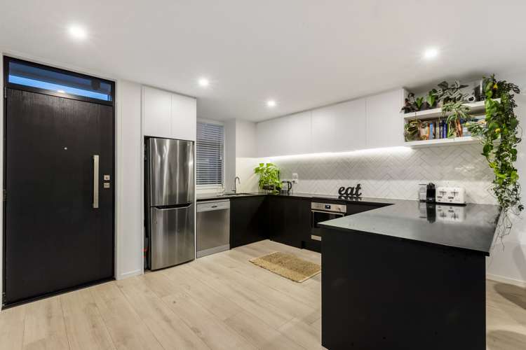 7a Reg Pearce Way Glen Innes_14