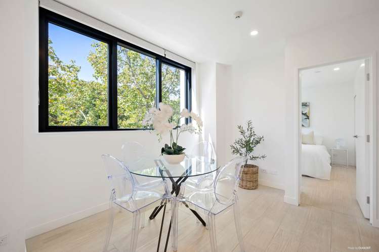 302/27 Rutland Street City Centre_9