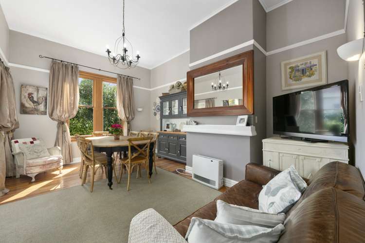 2 Barton Road Heretaunga_7