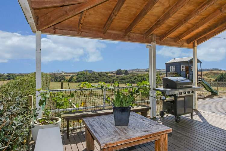 295 Settlement Road Puni_13