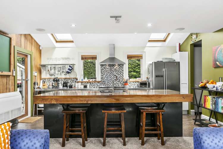 4 Holyhead Street Outram_11