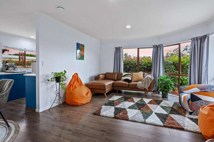 88 Triangle Road Massey_5