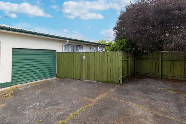 2/127 Parkers Road Tahunanui_2