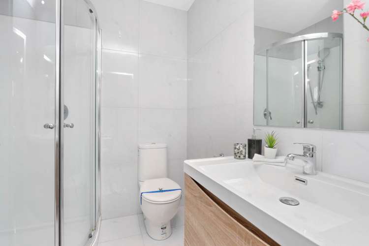 4/2 Princes Avenue Mount Roskill_12