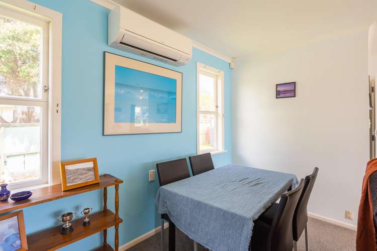 11 Adrian Grove Waikanae Beach_22