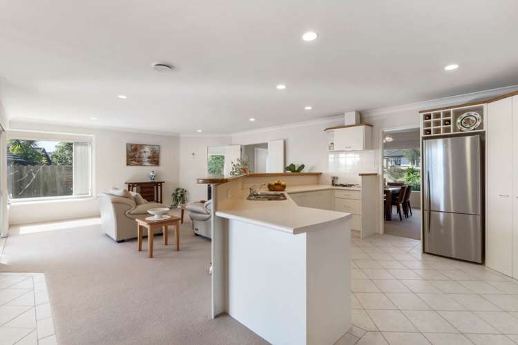 19 Monivea Place East Tamaki Heights_11